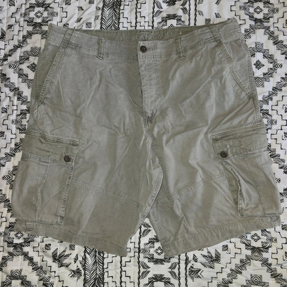 American Eagle Mens Cargo Shorts Size 40 Gray Cotton Stretch Utility Short